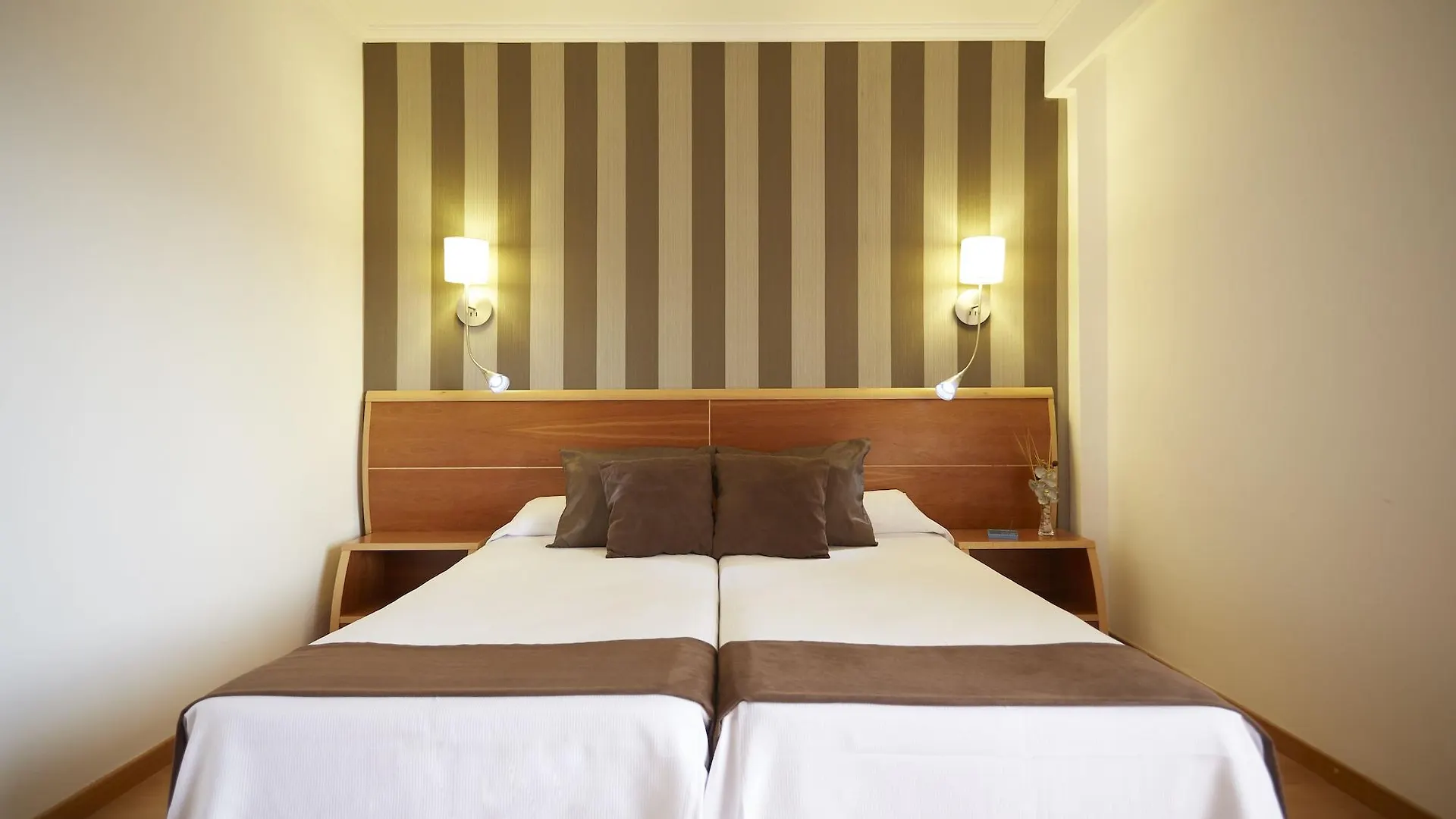 Invisa Hotel La Cala (Adults Only) Santa Eularia des Riu