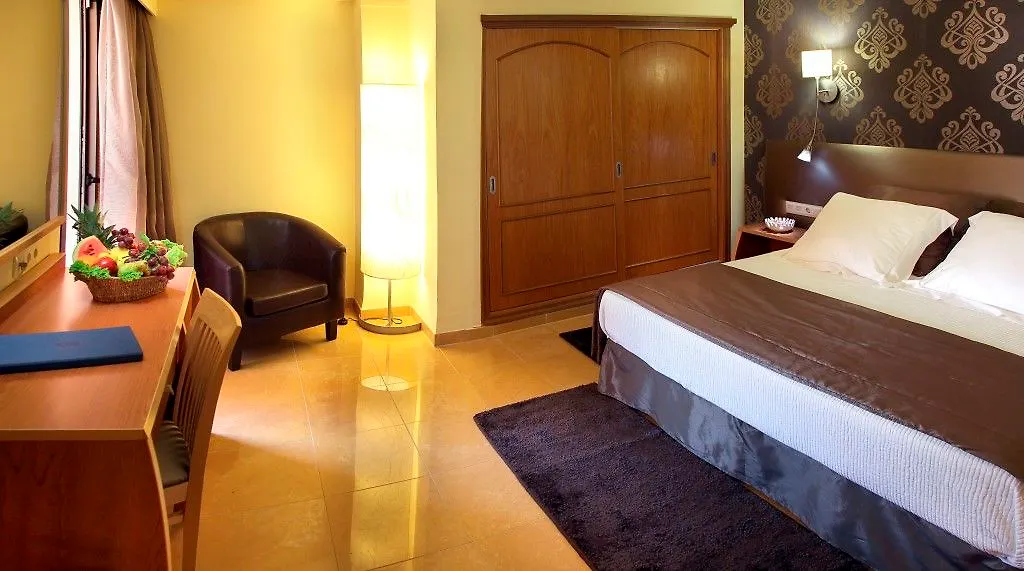 Invisa Hotel La Cala (Adults Only) Santa Eularia des Riu